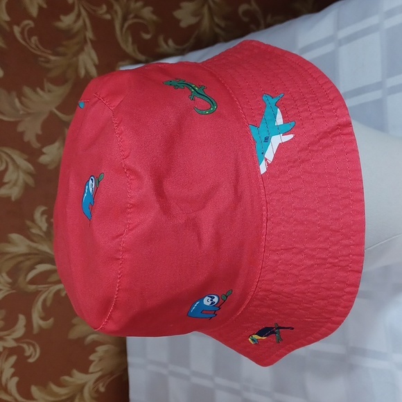 Kids Carter's Red Fisherman Jungle Animal Print Reversible Bucket Hat - Picture 2 of 4